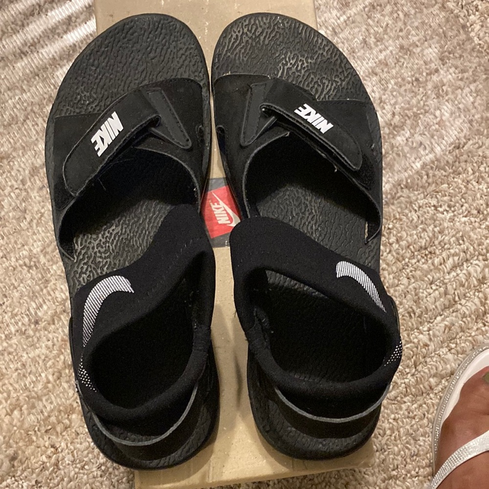 Mens Nike Sandals